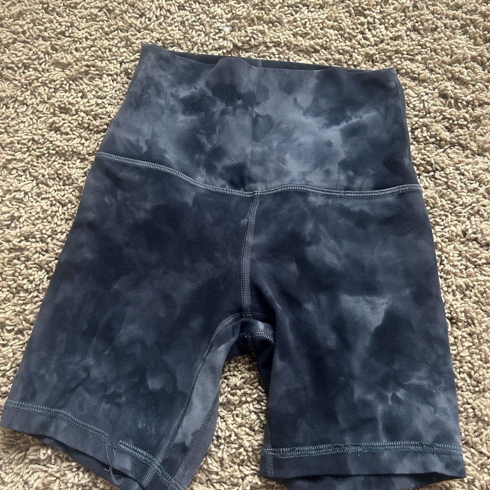 lululemon align diamond dye 6” shorts